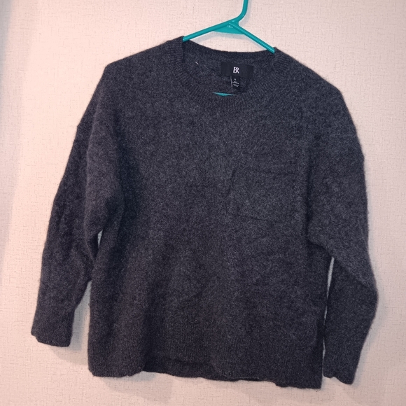 Banana Republic Sweaters - Banana Republic Charcoal Crewneck Sweater 100%cashmire